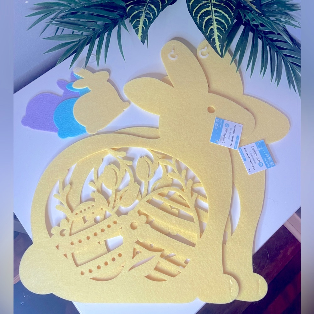 Bunny Placemats, Yellow Felt, Set of 2 plus 3 mini Easter felt table decorations